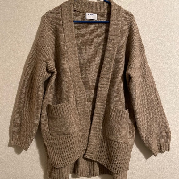Tan Over-sized Cardigan Medium - Picture 5 of 8